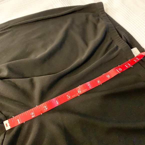 J. Jill Pull On Split Hem Black Stretch Crop Pants - Picture 8 of 9